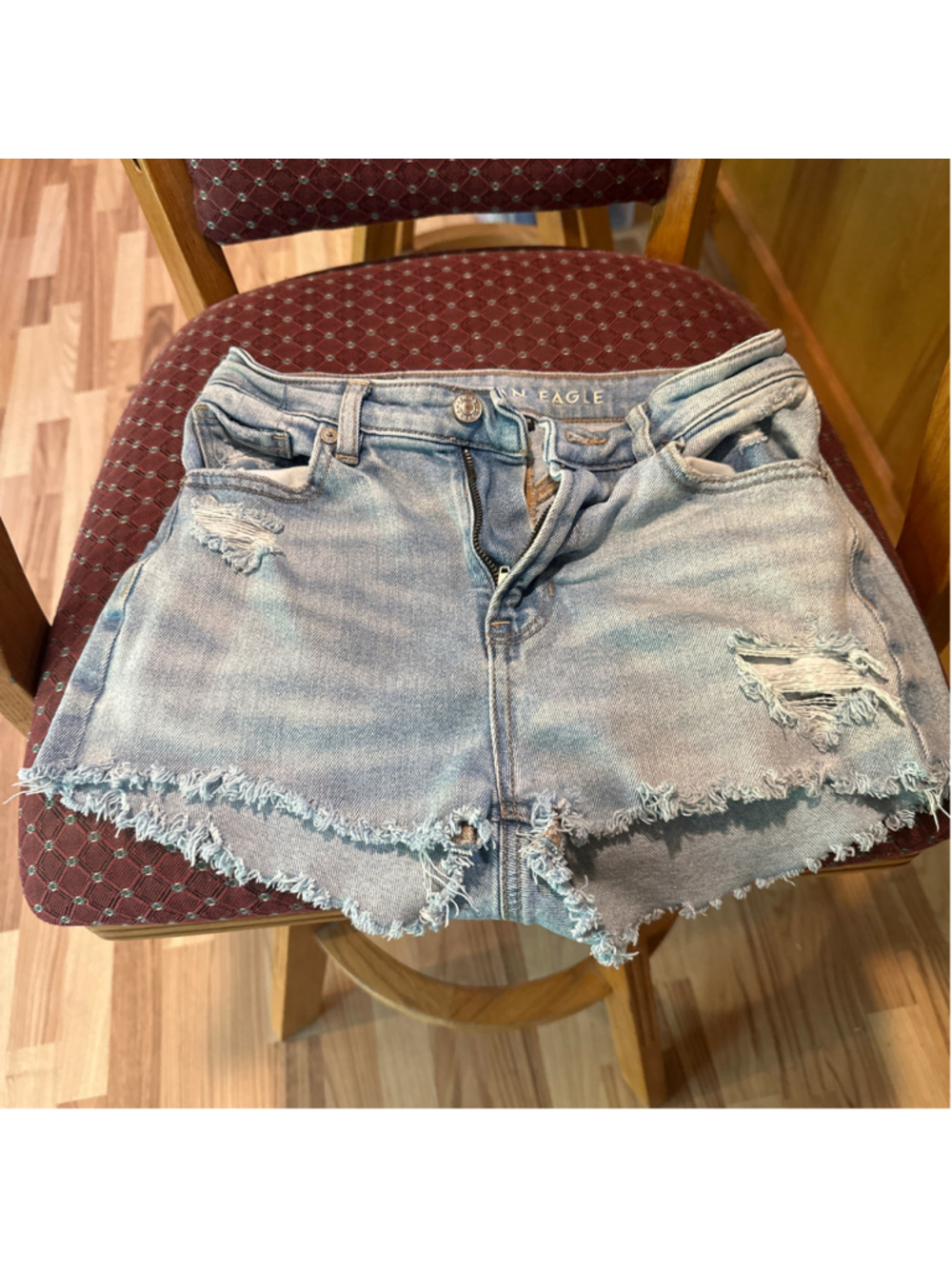 Women's American Eagle Distressed Jean Shorts Size 0 Blue